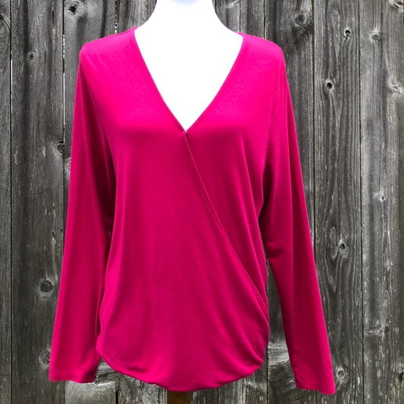 Ava & Viv Faux Wraparound Fuchsia Long sleeve Nice, Comfortable Blouse! Size 1x. - Picture 2 of 6